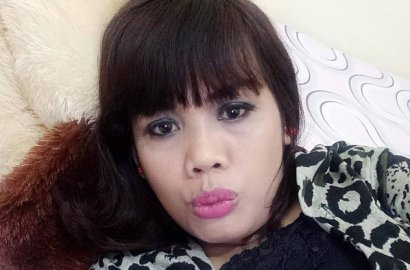 Diduga Curhat Soal Mantan Suami, Ely Sugigi Disindir Belum Move On