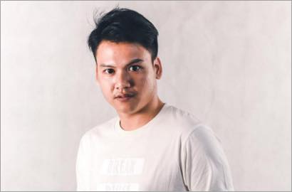 Siap Nikah Muda, Ilham SMASH Sampai Sujud Minta Izin ke Ibunda