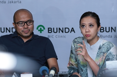 Asri Welas Cerita Awal Mula Muncul Gejala Katarak pada Bayinya