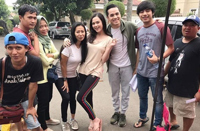 Bukan 'Putri Titipan Tuhan', Cut Meyriska cs Syukuran Sinetron 'Setelah Aku Mati'
