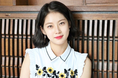 Umbar Bahu Mulus, Gong Seung Yeon Super Cantik dengan Rambut Pendek