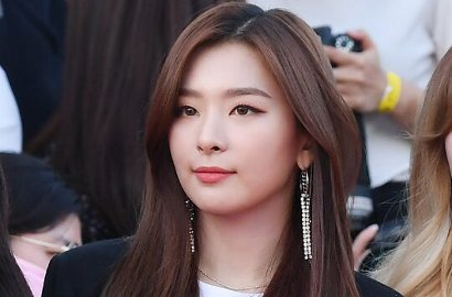 Tutupi Rok Member Lainnya di Red Carpet 'Soribada Awards', Seulgi Tuai Pujian