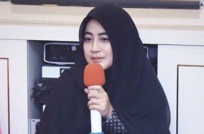Umi Pipik Mengaku Dapat Bisikan Gaib dari Sang Khalik, Soal Apa?