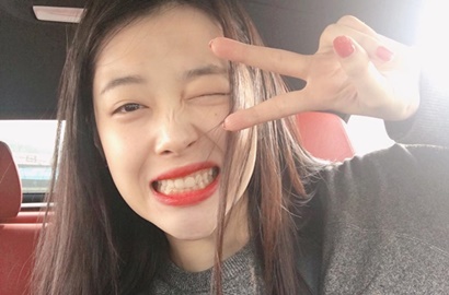Ubah Gaya Rambut Jadi Blonde, Sulli Dipuji Makin Mirip Barbie
