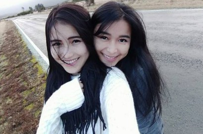Diejek 'Bibit Pelakor', Adik Ayu Ting Ting Tetap Cuek Foto Seksi Ala Geng Nia Ramadhani