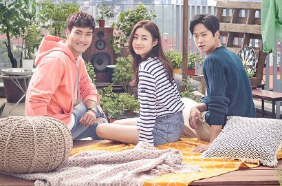 Bikin Iri, Kang Sora Pamer Santai Bareng Siwon-Gong Myung di 'Revolution of Love'