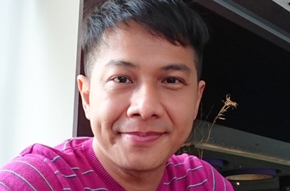 Mengeluh Bingung Jual Album, Ini Alasan Delon Cuma Siapkan Single