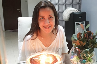 Dikabarkan Hamil 4 Bulan, Suami Andi Soraya Ternyata Politisi Kaya Asal Makassar?