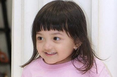 Sibuk Sendiri, Tingkah Arsy di Pengajian Ultah Ibunda Ashanty Bikin Gemas