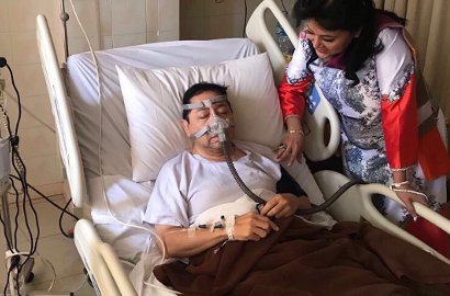 Ada Kejagalan di Foto Sakit Setya Novanto, Meme Kocak pun Beredar di Internet