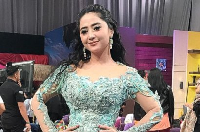 Disebut Sudah Nikah 10 September, Inikah Foto Akad Dewi Persik?