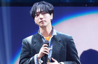 Ingin Beri Semangat Fans, Yesung Bikin Ngakak Pamer Foto 'Mengumpat'