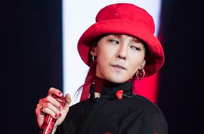 Berbalut Baju Tebal, G-Dragon Asyik Jalan-Jalan Seru di Amsterdam