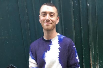 Manjakan Fans, Sam Smith Rilis Lagu 'Pray' dan Tracklist Album Anyar