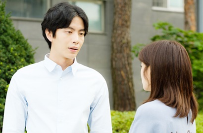Dapat Dukungan Kim So Hyun, Sutradara 'This Life Our First' Pamer Hadiah Bareng Lee Min Ki