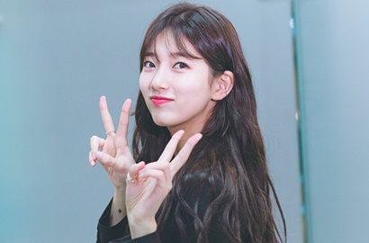 Rayakan Ultah Bareng Fans, Suzy Pamer Foto Unyu Ini