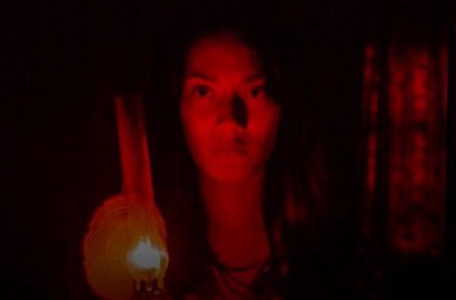 Tembus 2 Juta Penonton dalam 13 Hari, 'Pengabdi Setan' Diklaim Bakal Saingi 'Danur'