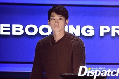 Totalitas Jadi Mentor 'The Unit', Rain Serius Pantau Peserta di Layar Monitor