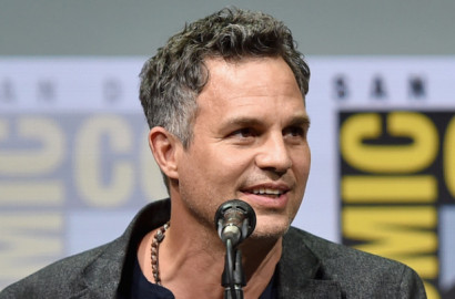 Lupa Stop Live Instagram, Kocaknya Mark Ruffalo Bocorkan 'Thor: Ragnarok'