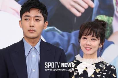 Imut Banget, Cantiknya Jang Nara Bareng Son Ho Joon di Preskon 'Go Back Couple'
