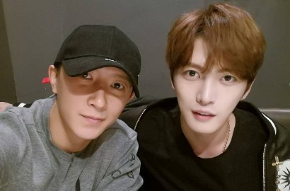Jaejoong dan Han Geng Pamer Reuni Setelah 10 Tahun, Netter Tanggapi Sinis
