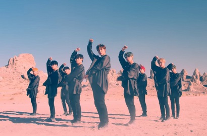 Bernuansa Latin, SF9 Seksi Memukau di MV Comeback 'O Sole Mio'