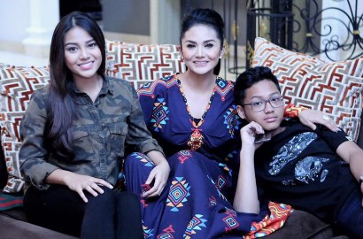 Tahun Depan, Krisdayanti Ingin Ajak Aurel dan Azriel Liburan ke Inggris