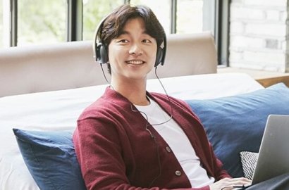 Gong Yoo dengan Setelan Klasik atau Kaus Putih, Mana yang Lebih Bikin Jantung Berdebar?