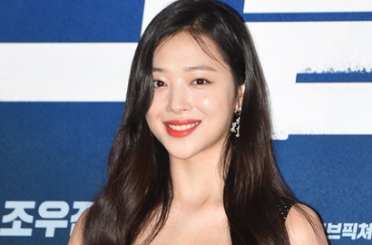 Sapa Fans, Sulli Tak Pakai Celana dan Pede Ngaku Tercantik