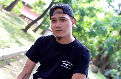 Egi John Tak Mau Lagi Jadi Artis dan Pilih Hijrah, Netter Sindir Bakal Jadi Caisar Kedua