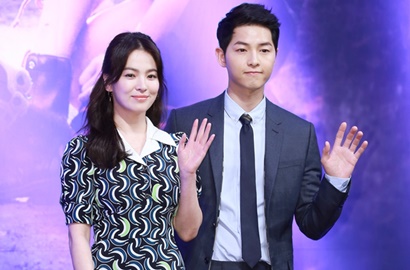 Terungkap Detail Undangan Pernikahan Song Song Couple, Seperti Apa?