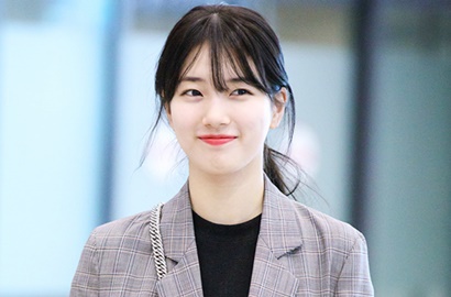 Tampil Natural dan Pakai Kacamata, Suzy Dipuji Netter Habis-Habisan