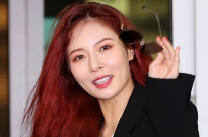 Tampil Seksi di Acara Fashion, HyunA Malah Tuai Komentar Nyinyir