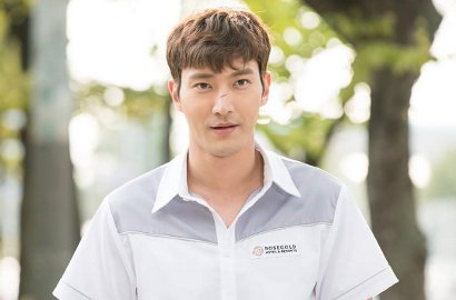 Serius Tapi Santai, Siwon cs Sumringah Banget Saat Syuting 'Revolution of Love'