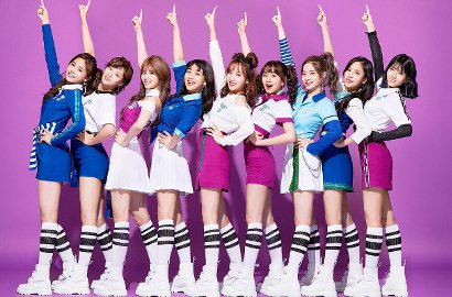 Rayakan Debut 2 Tahun, Twice Kompak Ucapkan Terima Kasih ke Fans