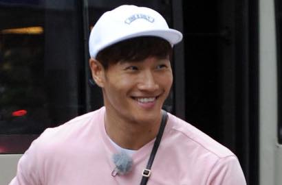 Siap Panen Ubi di 'RM', Kim Jong Kook Kenakan Tas Pink Unyu Bikin Gagal Keren
