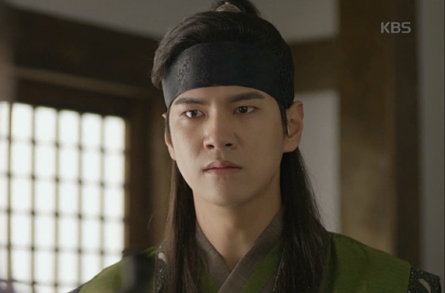 Gabung 'Black Knight', Aktor 'Hwarang' Ini Siap Berperan Jadi Pacar Shin Se Kyung