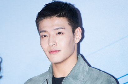 Berusaha Ungkap Misteri Kakaknya, Kang Ha Neul Dikejar dan Terjatuh di 'Forgotten'