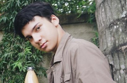 Ganteng Banget, Intip Gaya Endy Arfian Jadi Murid SMA di 'Dear Nathan'