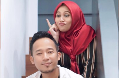 Mapan dan Punya Rumah Istana, Istri Denny Cagur Ikut Kerja Jadi Artis karena Alasan Ini
