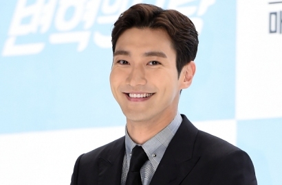 Bukan Karena Bugsy, Ini Alasan Siwon Absen Fanmeet SuJu di Jepang