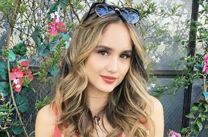 Rilis Video Syuting, Cinta Laura Ditonjok dan Ditampar di 'Crazy for the Boys'