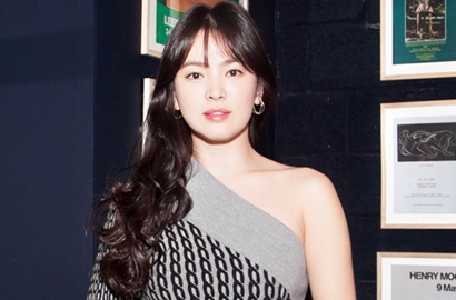 Baiknya Song Hye Kyo Kirim Undangan Pernikahan dan Beri Hadiah Ini Untuk Temannya