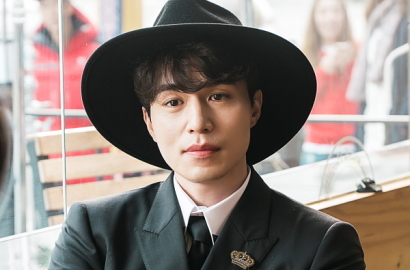 Lee Dong Wook Pernah Protes Ogah Pakai Topi Dewa Kematian di 'Goblin', Kenapa?