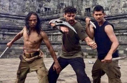 Terkesima, Ini Alasan Sutradara 'Beyond Skyline' Ajak Yayan Ruhian-Iko Uwais