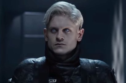 Ubah Imej Kejam, Aktor 'Game of Thrones' Ini Memukau di Trailer 'Alien Invasion'