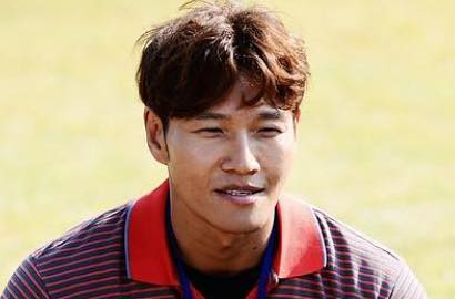Diiringi Lagu 'Baby Shark', Pedenya Kim Jong Kook Joget Seksi Ala Kang Daniel di 'RM'