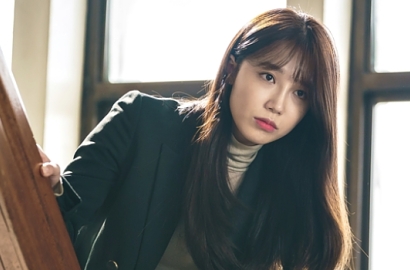 Jajal Peran Serius Jadi Jaksa, Eun Ji A Pink Cantik Banget di 'Untouchable'