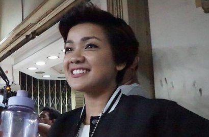 Lakoni Adegan Laga di Film '5 Cowok Jagoan', Nirina Zubir Ngaku Sempat Disemprot Suami