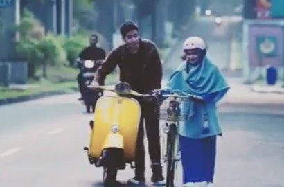 Antarkan Tissa Biani, Umay Shahab Umbar Senyum di 'Catatan Harian Aisyah'